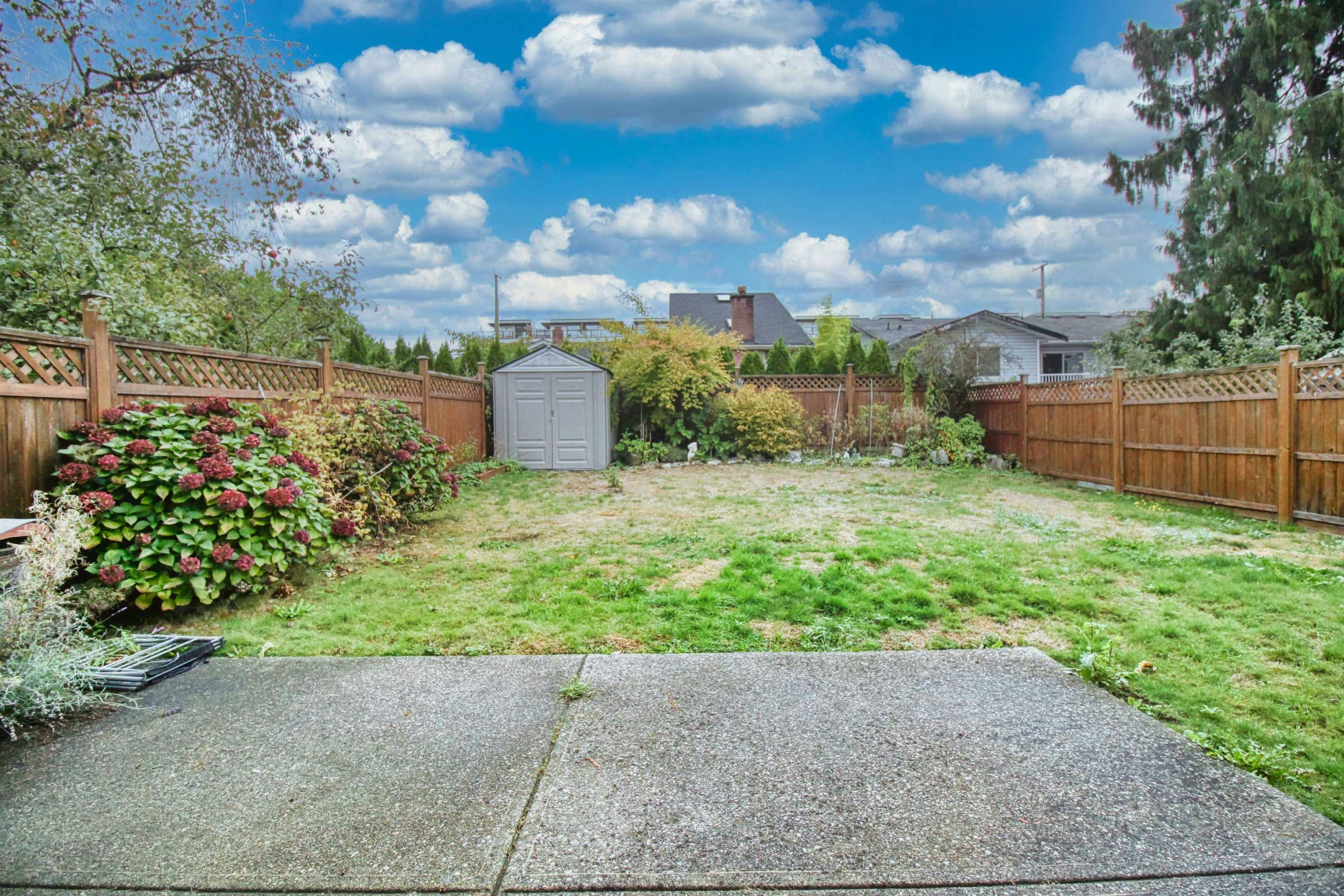 6031 Rumble, Burnaby, BC, V5J 2C6 - 2