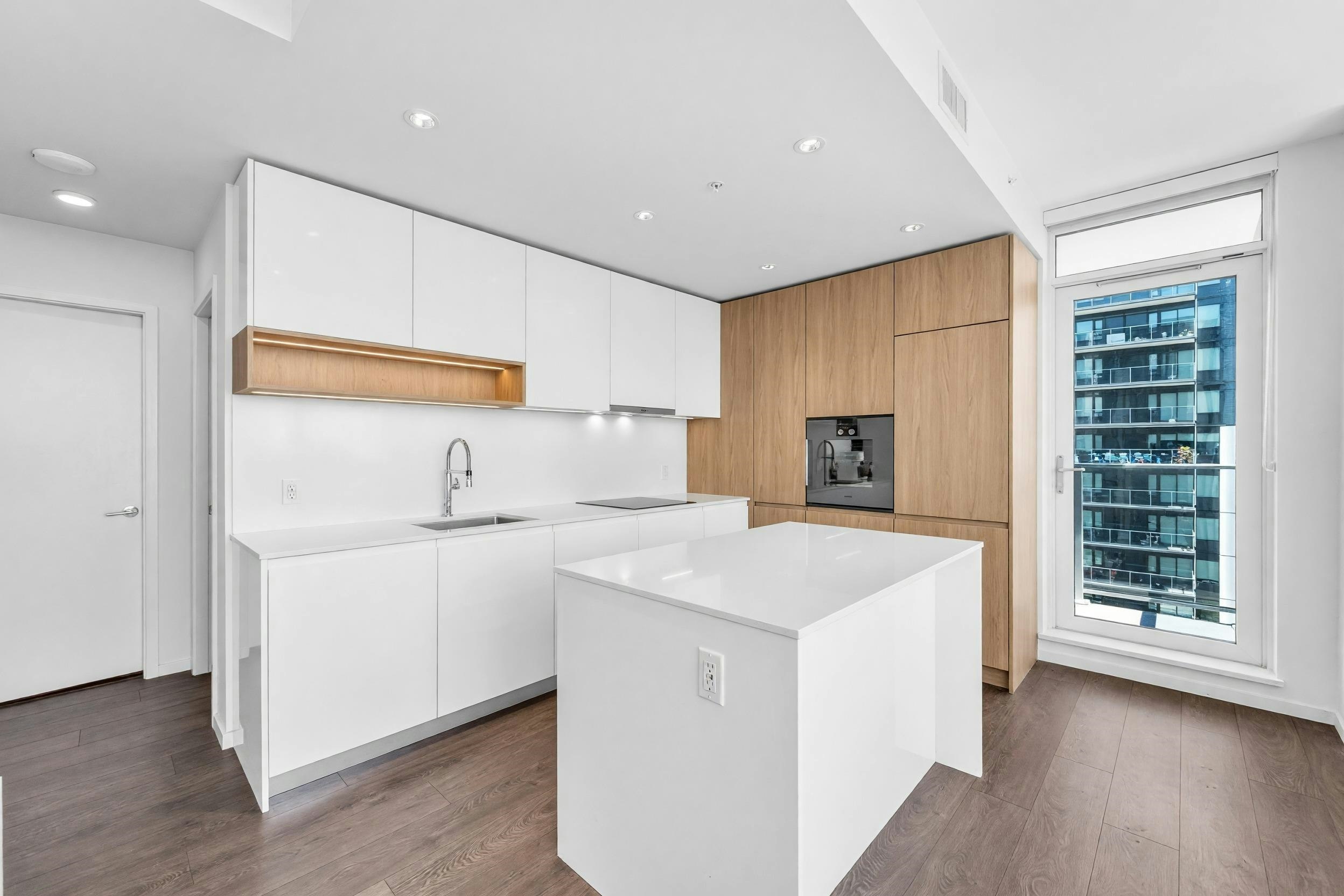 902-6808 Minoru Boulevard, Richmond, BC, V6Y 0M7