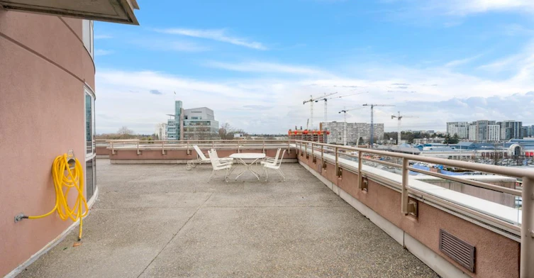700-8111 Anderson Road, Richmond, BC, V6Y 3Z8 - 8