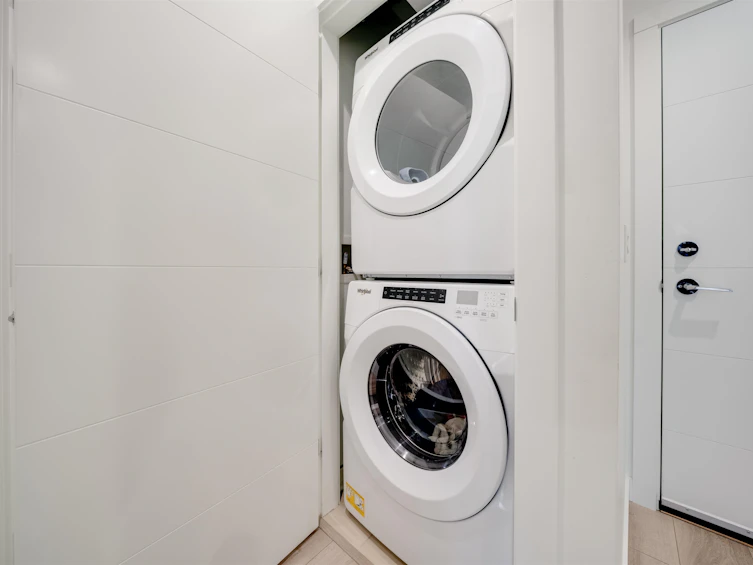 207-128 E 8th Street, North Vancouver, BC, V7L 1Y7 - 17