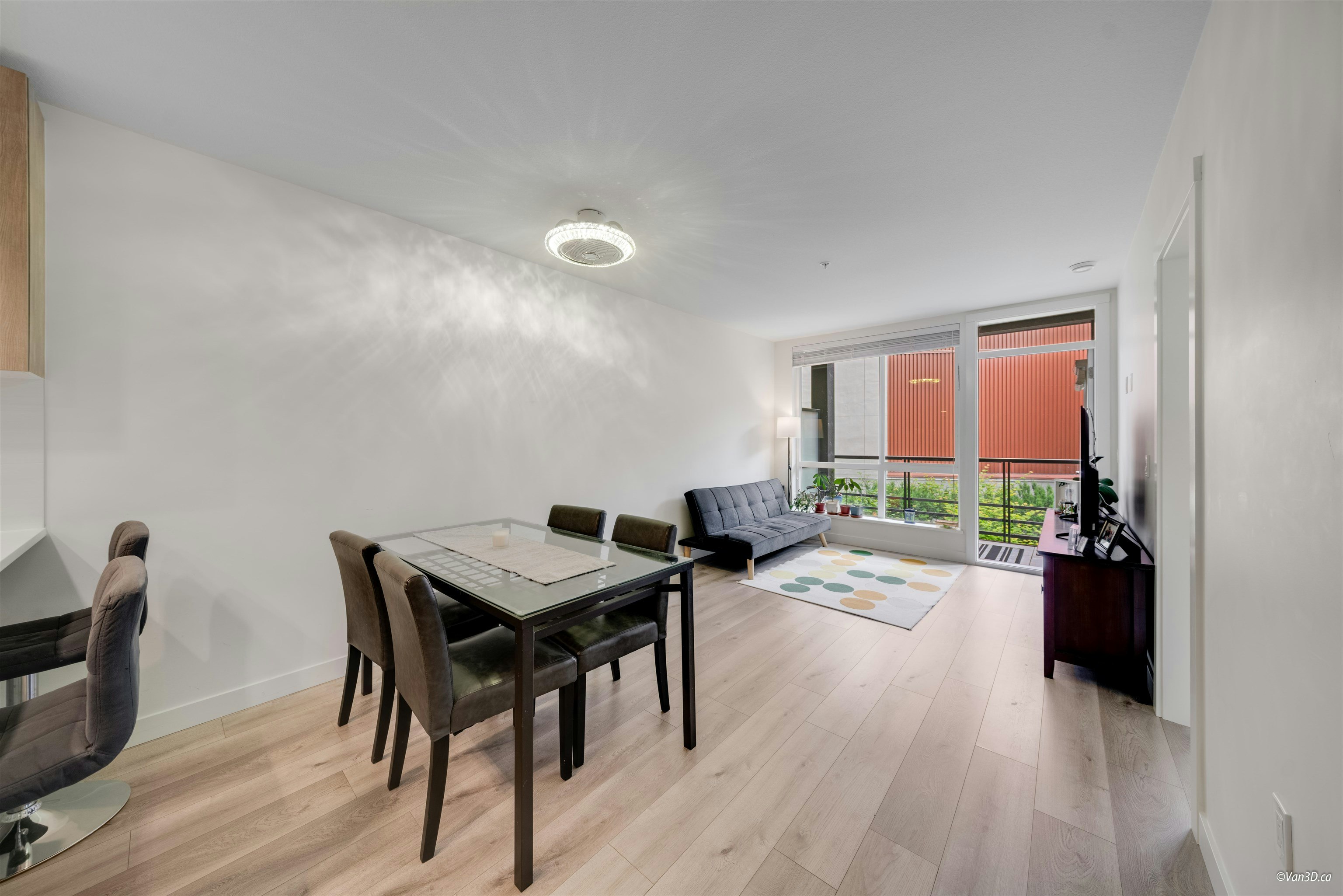 207-128 E 8th Street, North Vancouver, BC, V7L 1Y7 - 12
