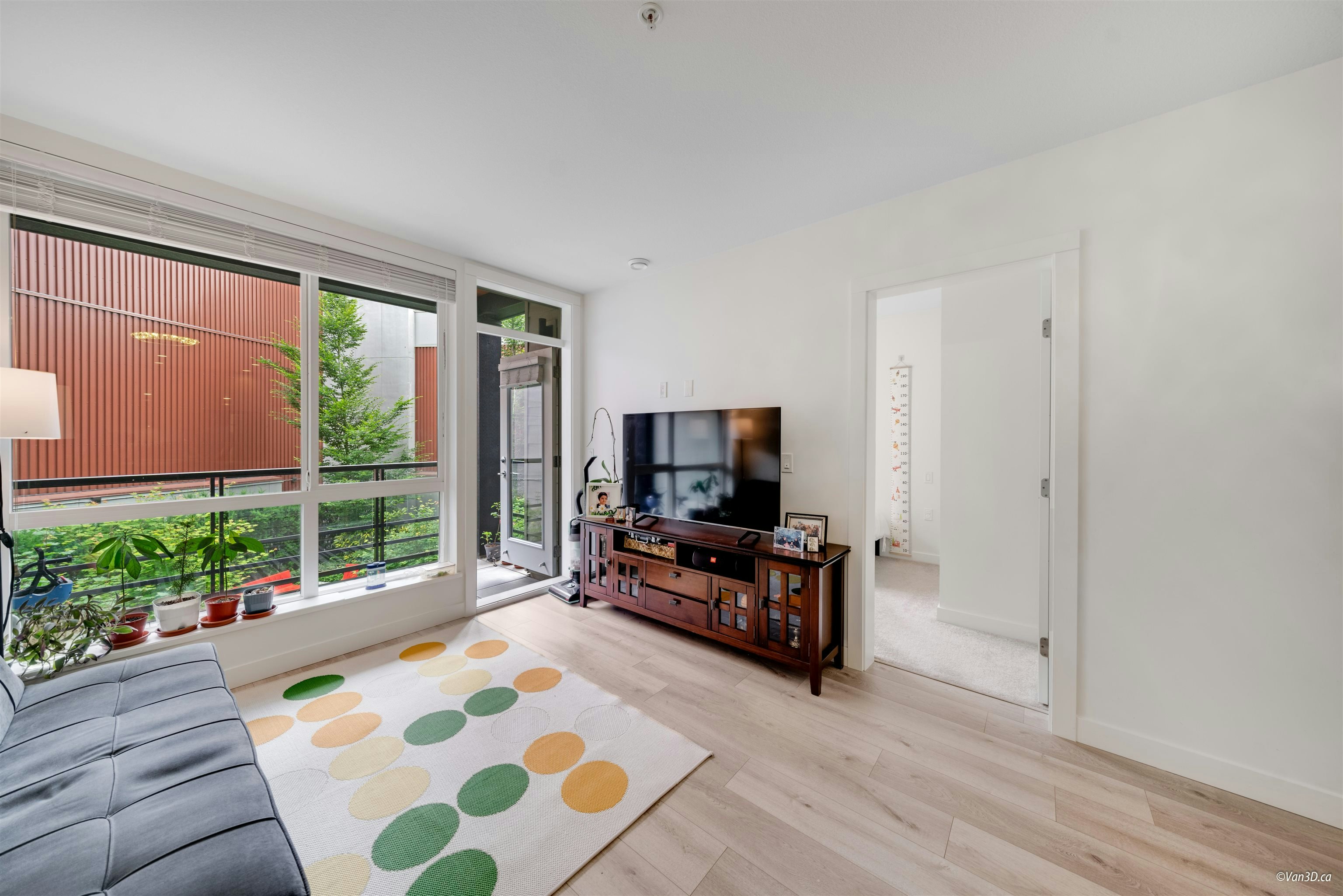 207-128 E 8th Street, North Vancouver, BC, V7L 1Y7 - 10