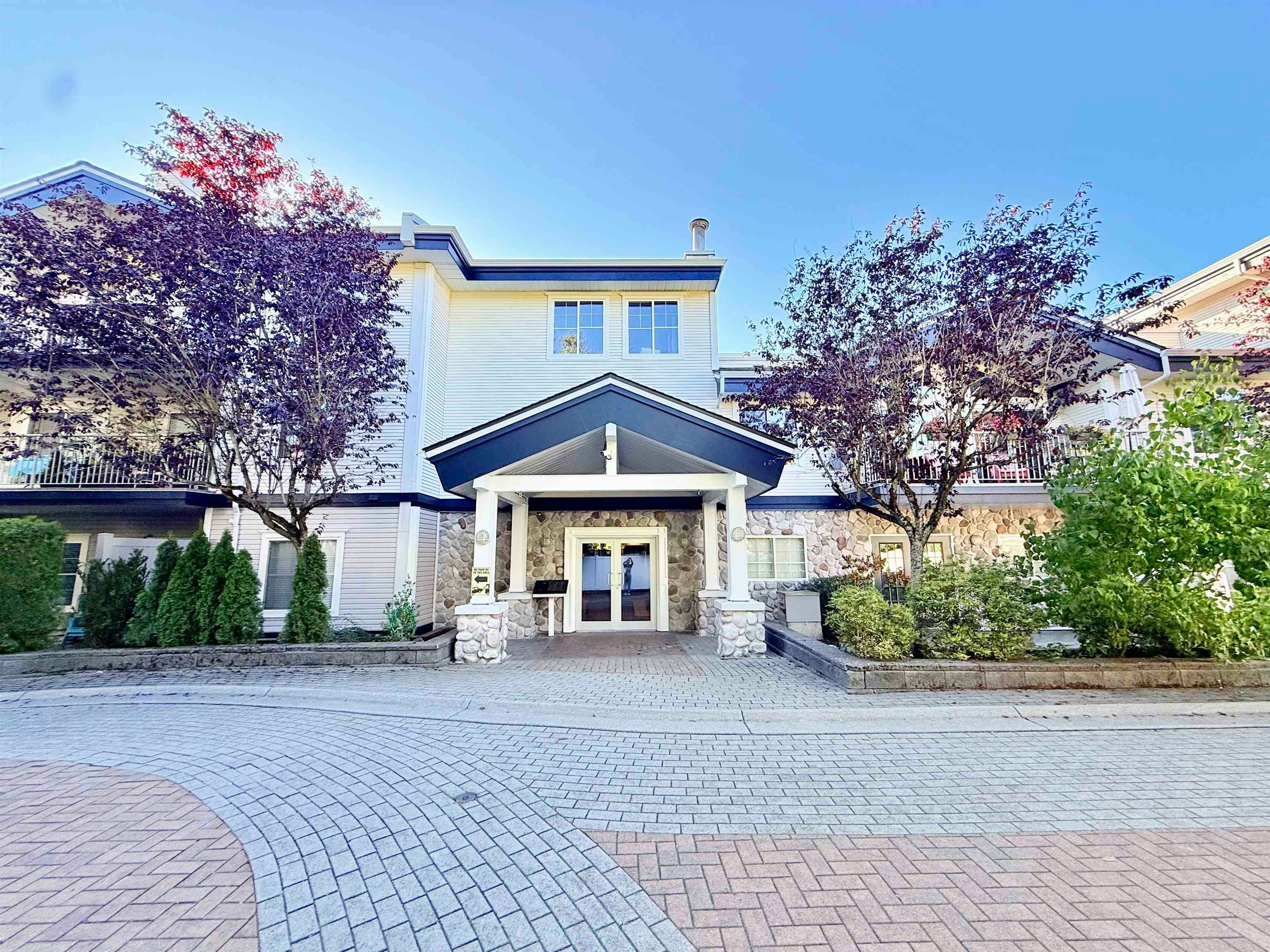 103-15298 20 Avenue - 4