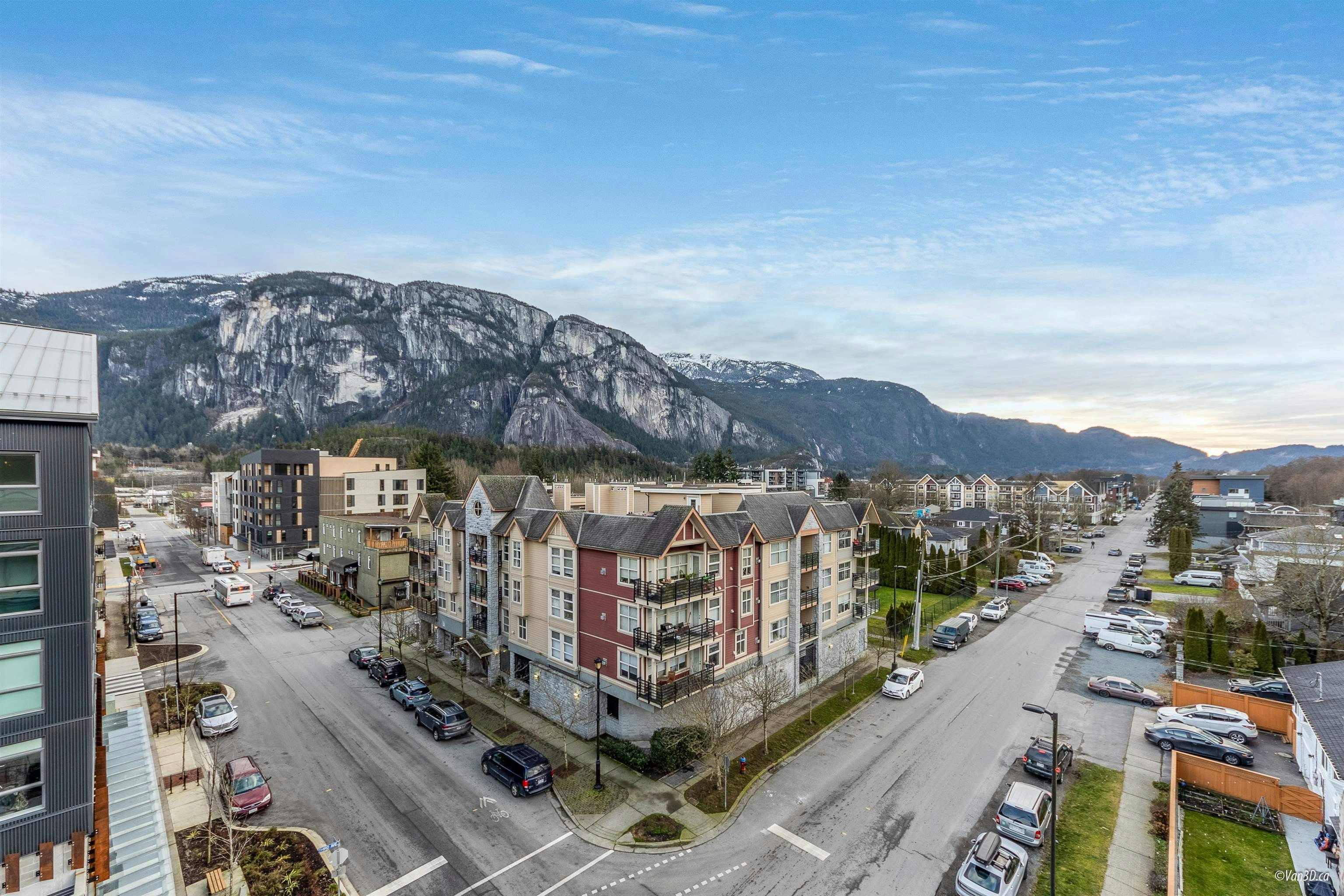 403-1365 Pemberton Avenue, Squamish, BC, V8B 1B7 - 34