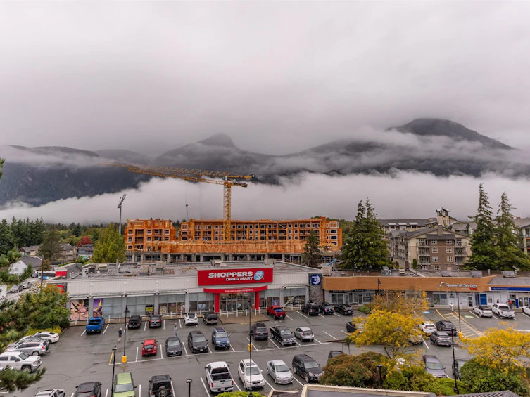 403-1365 Pemberton Avenue, Squamish, BC, V8B 1B7 - 24