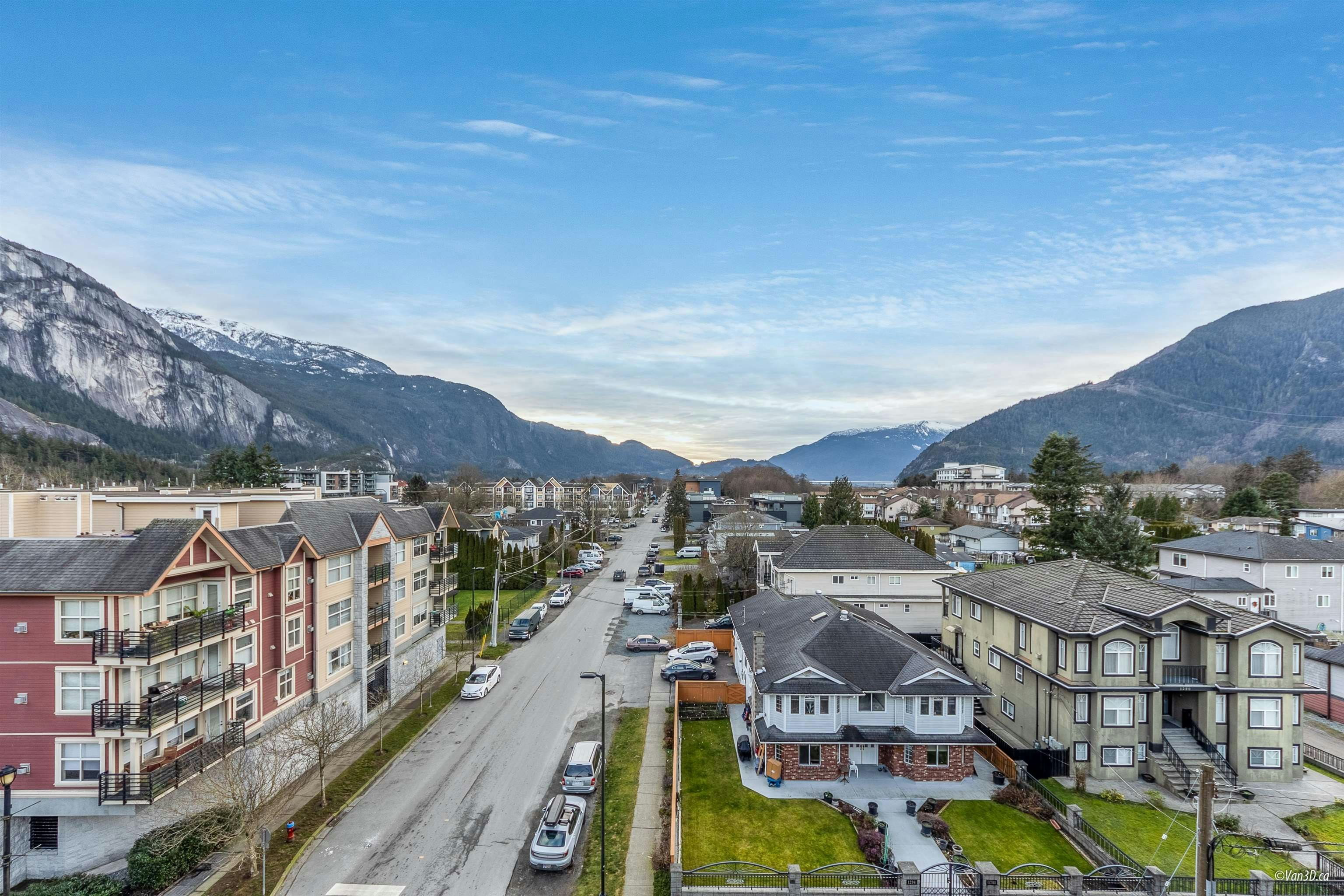 403-1365 Pemberton Avenue, Squamish, BC, V8B 1B7 - 35