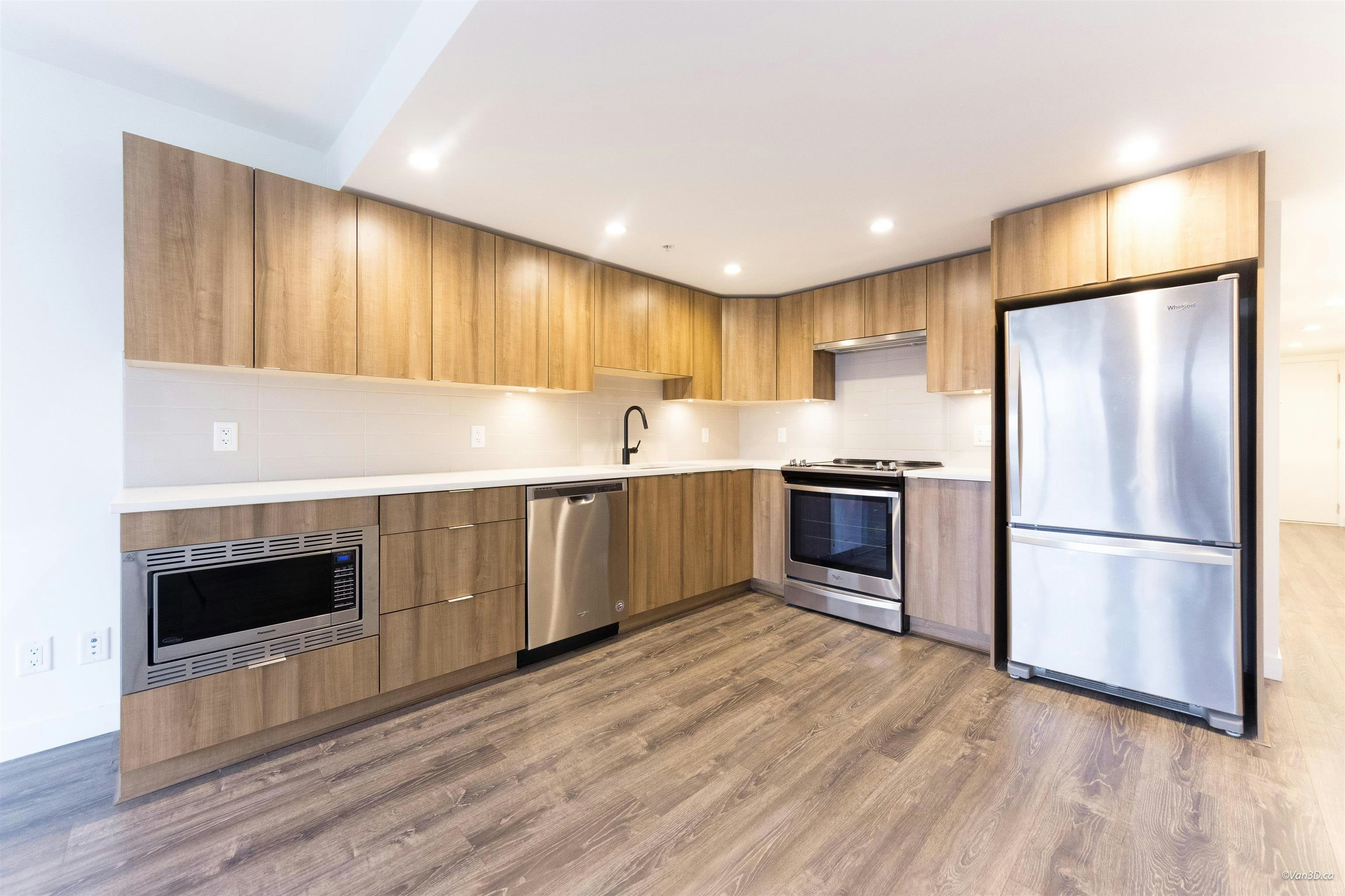 403-1365 Pemberton Avenue, Squamish, BC, V8B 1B7 - 7