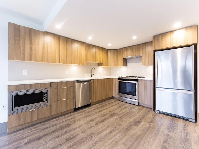 403-1365 Pemberton Avenue, Squamish, BC, V8B 1B7 - 7