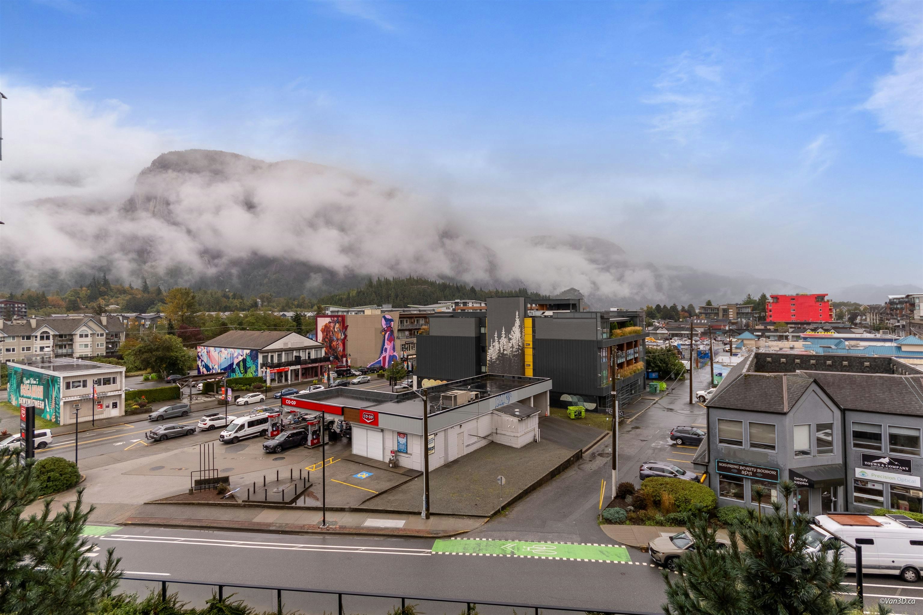 403-1365 Pemberton Avenue, Squamish, BC, V8B 1B7 - 33