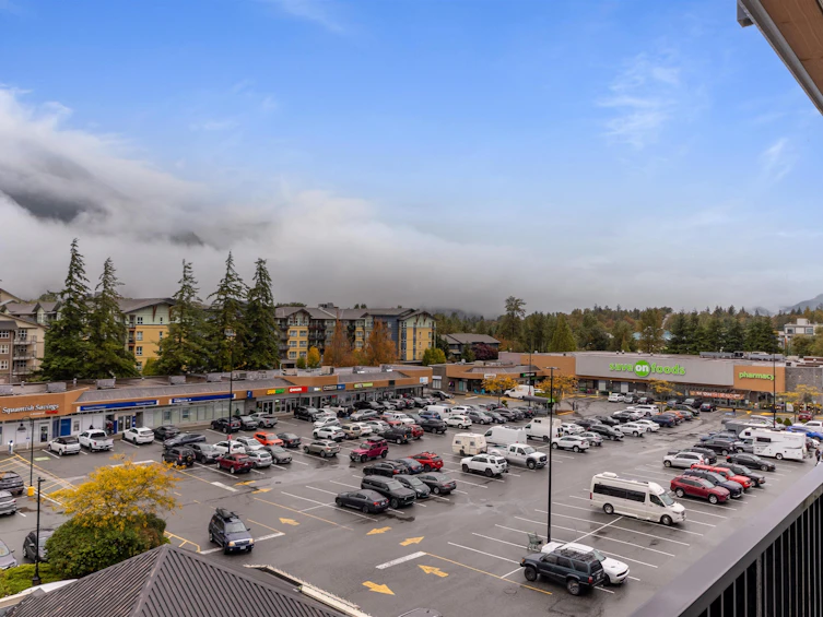 403-1365 Pemberton Avenue, Squamish, BC, V8B 1B7 - 25