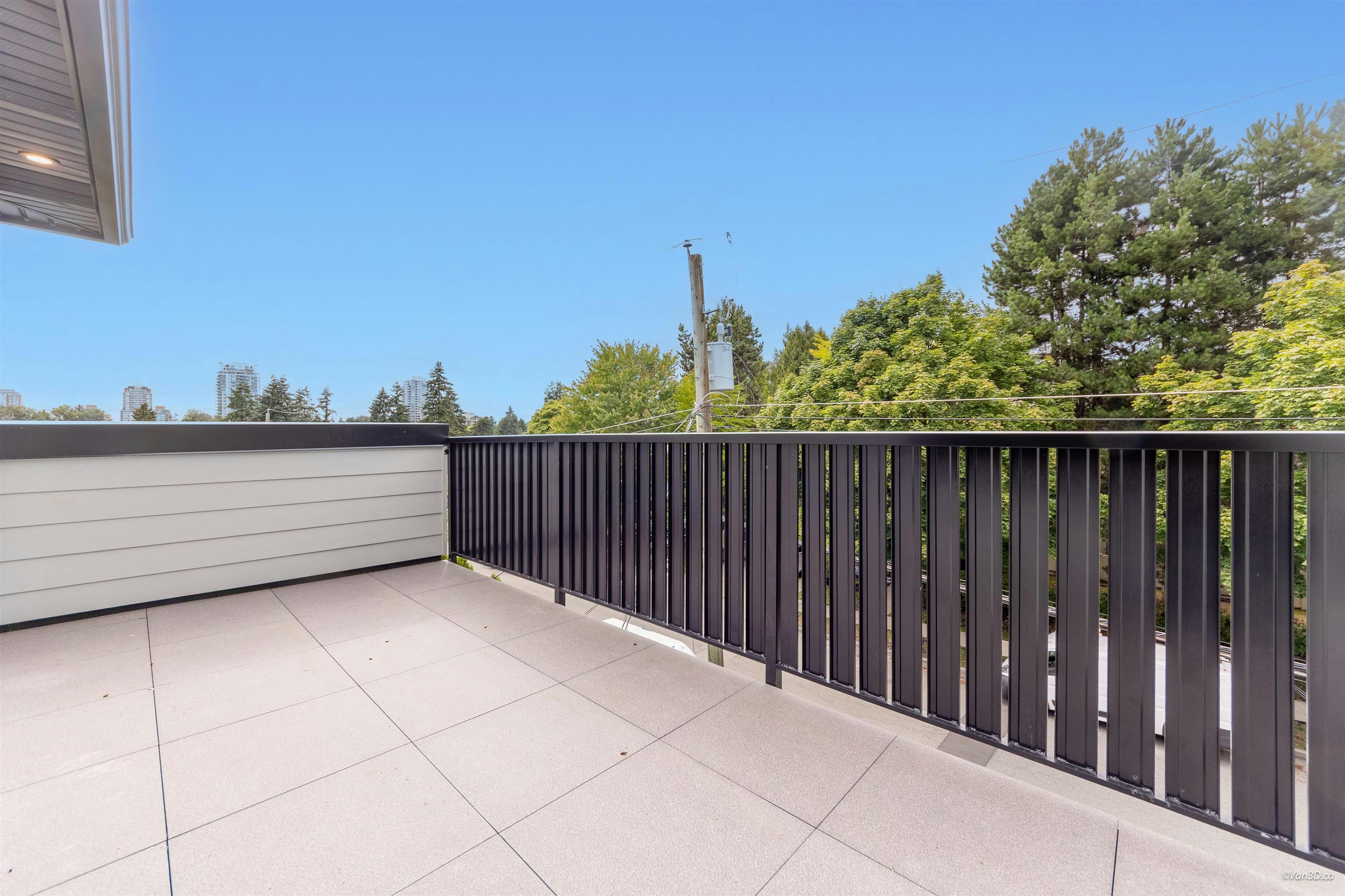 3-7270 17th Avenue, Burnaby, BC, V3N 1K9