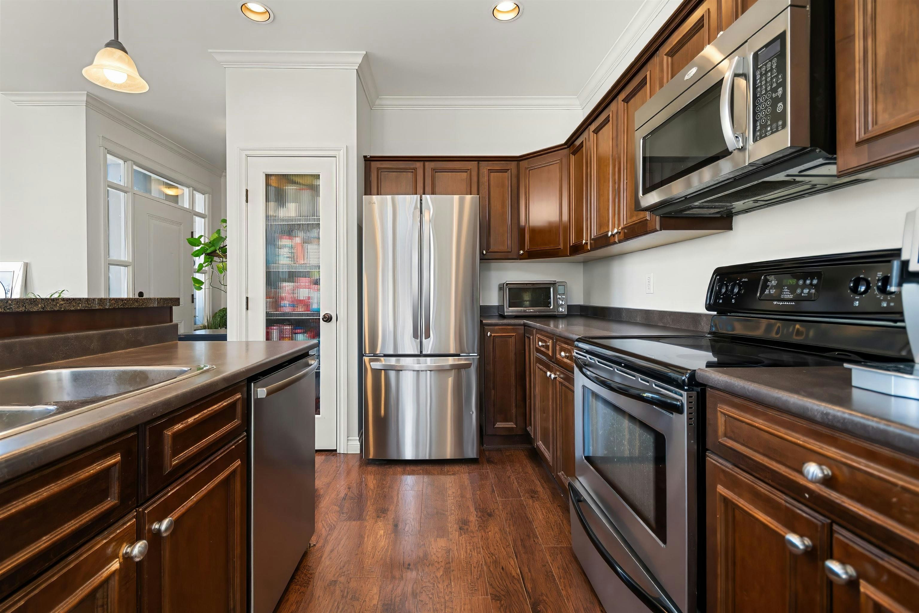33-6577 Southdowne Place, Chilliwack, BC, V2R 0H4 - 11