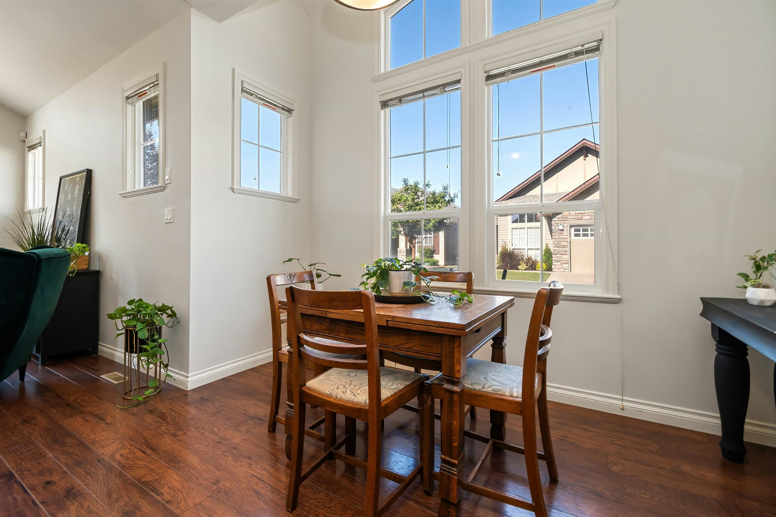 33-6577 Southdowne Place - 3