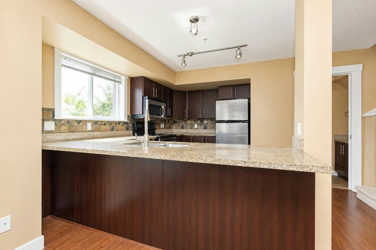 57-7428 14th Avenue, Burnaby, BC, V3N 0C2 - 6