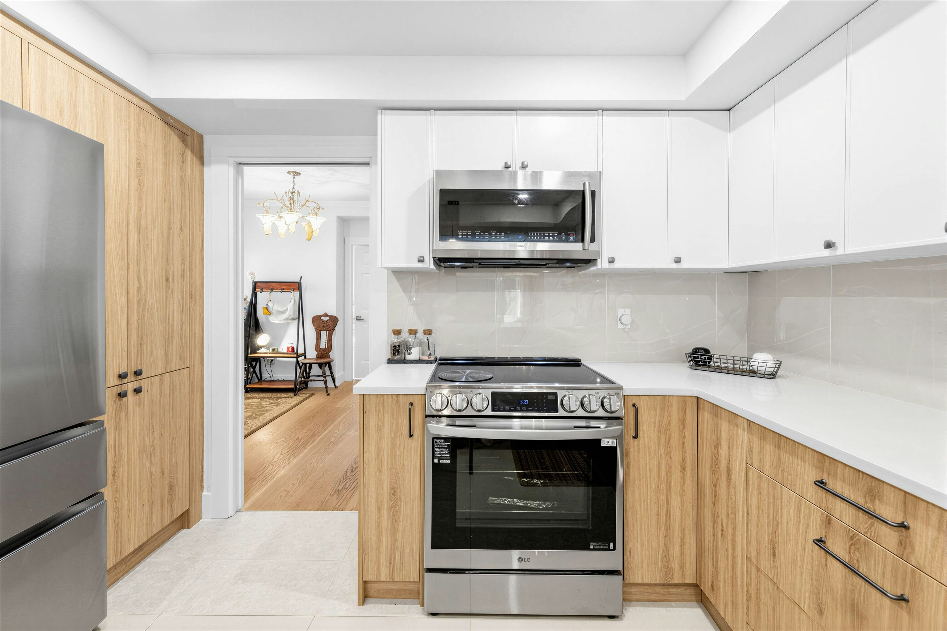 880 164a Street, Surrey, BC, V4A 9B9 - 17