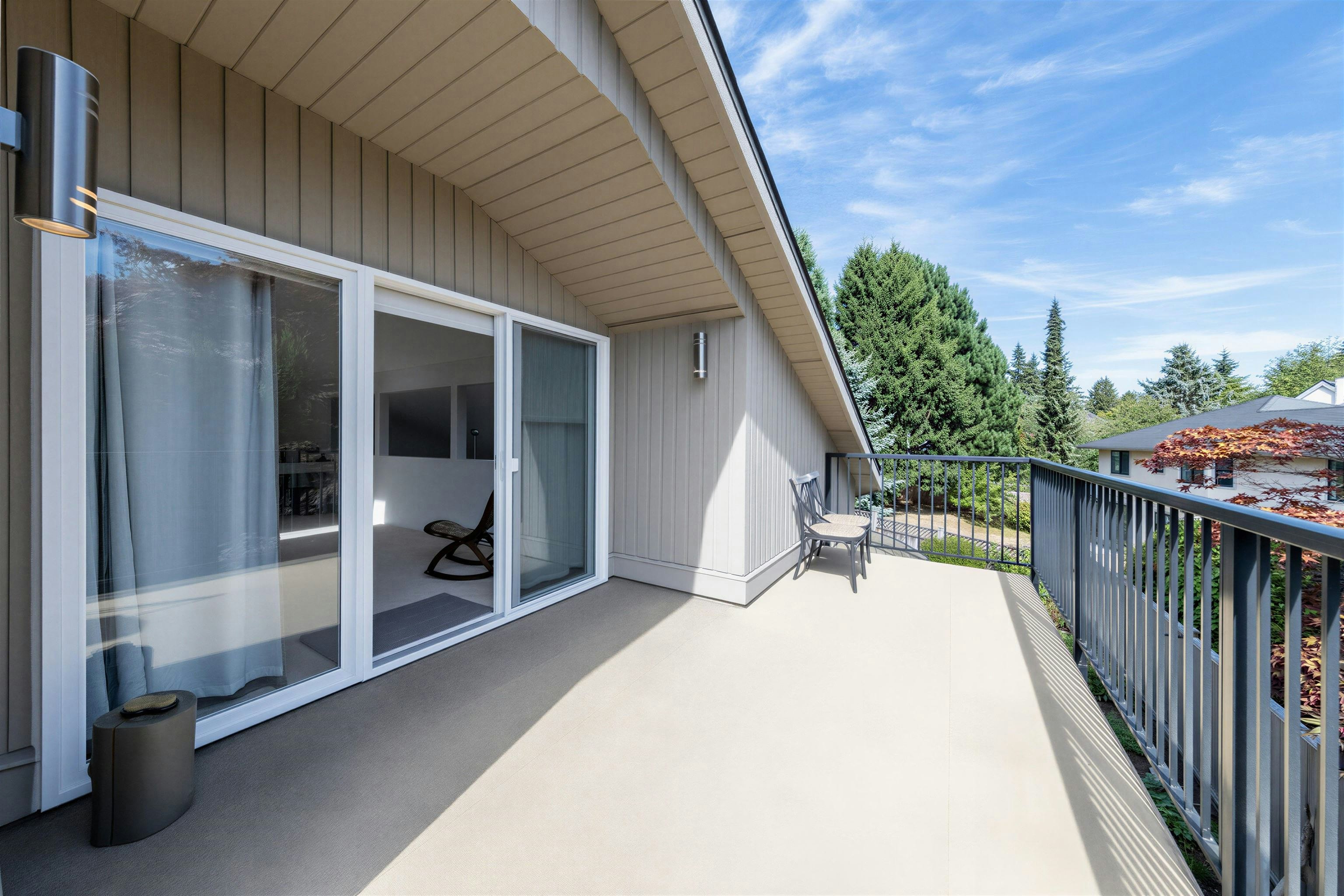 880 164a Street, Surrey, BC, V4A 9B9 - 27