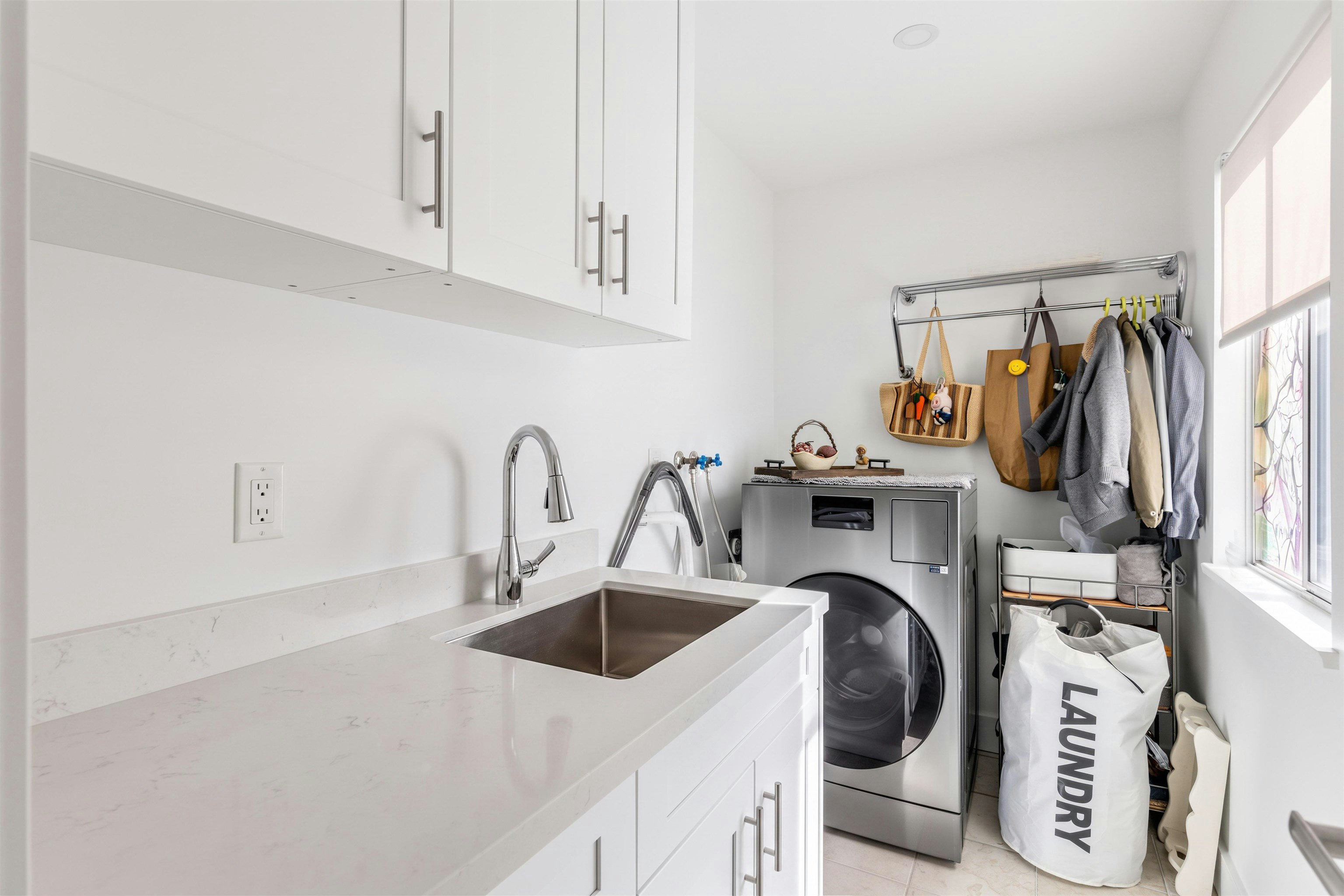 880 164a Street, Surrey, BC, V4A 9B9 - 34
