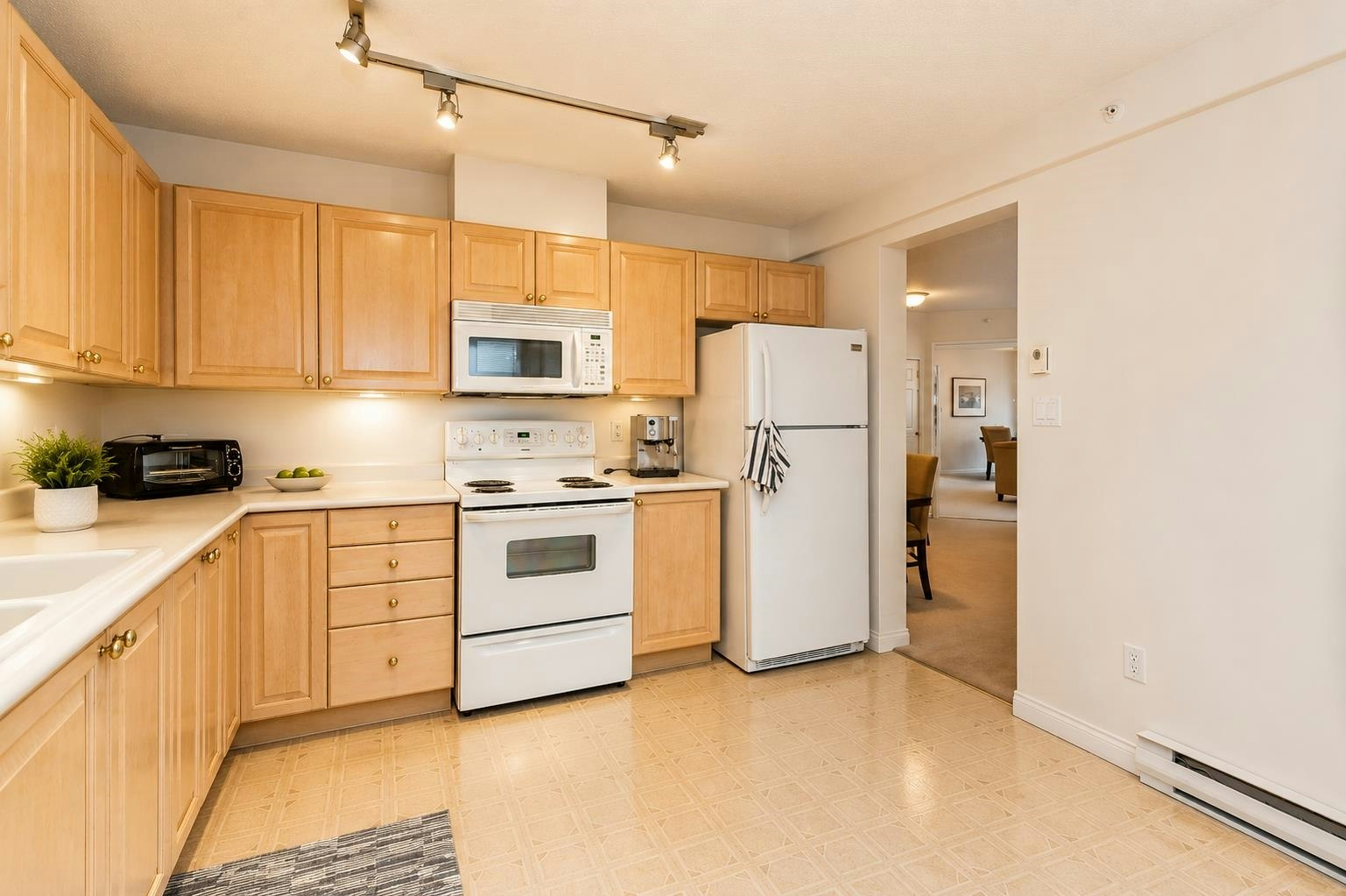 406-33065 Mill Lake Road, Abbotsford, BC, V2S 8E6 - 8