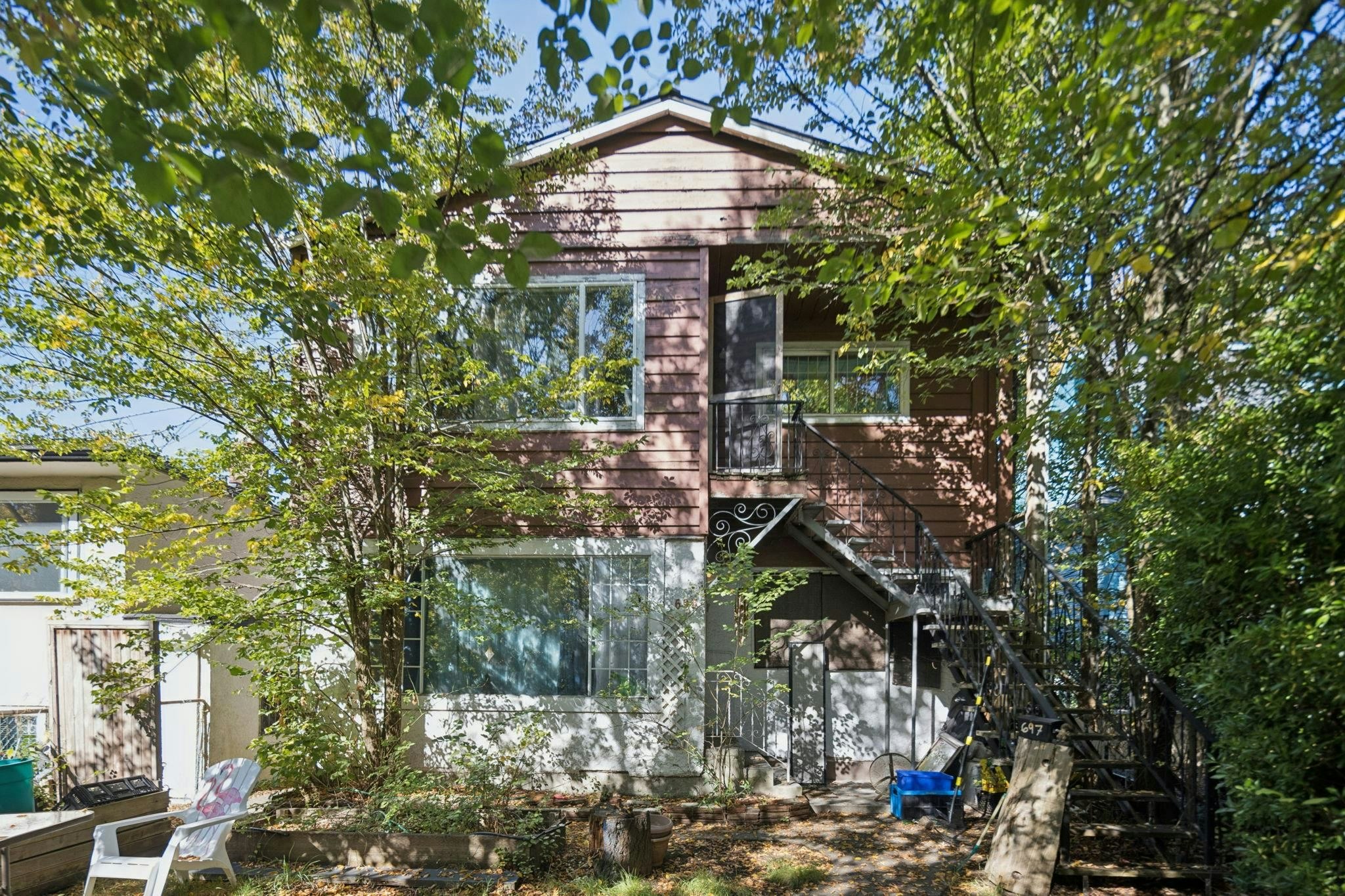 695 E 12th Avenue, Vancouver, BC, V5T 2H7