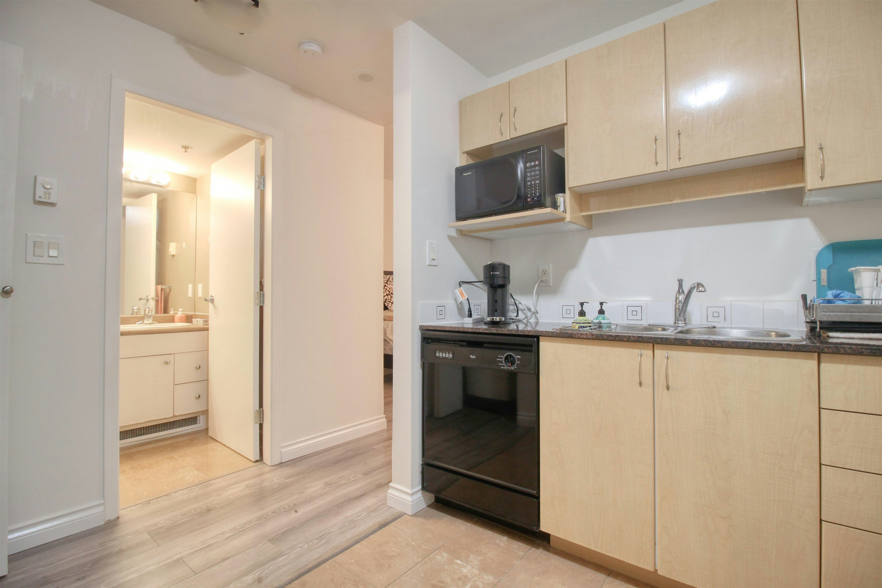 8288 Saba Road, Richmond, BC, V6Y 4C8 - 16