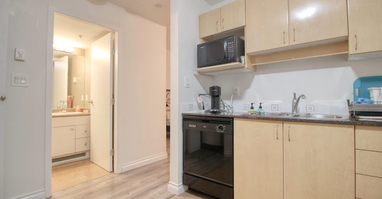 8288 Saba Road, Richmond, BC, V6Y 4C8 - 16