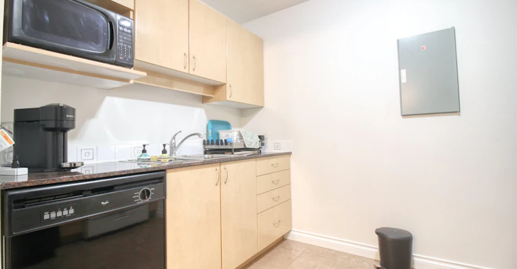 8288 Saba Road, Richmond, BC, V6Y 4C8 - 12