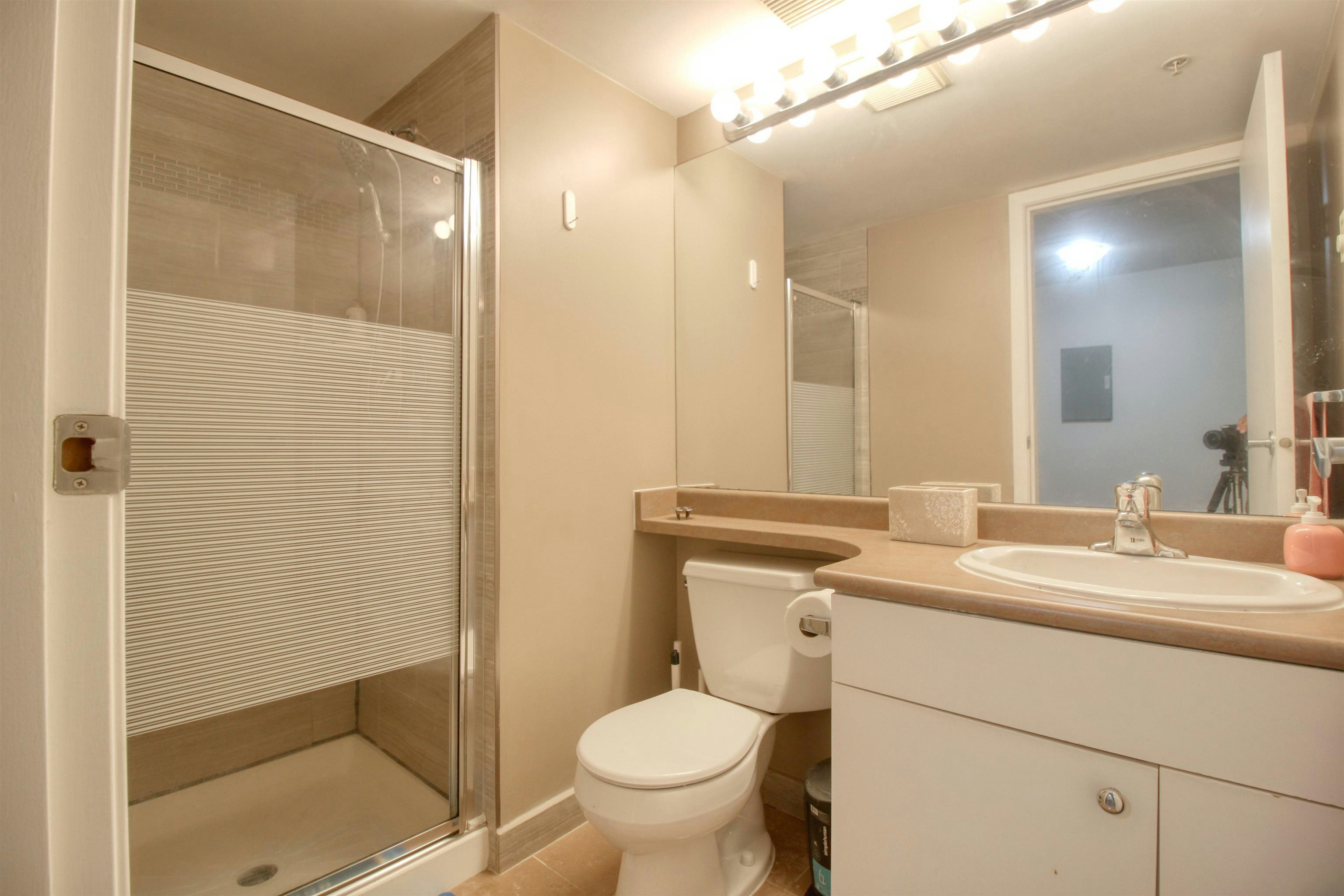 8288 Saba Road, Richmond, BC, V6Y 4C8 - 13