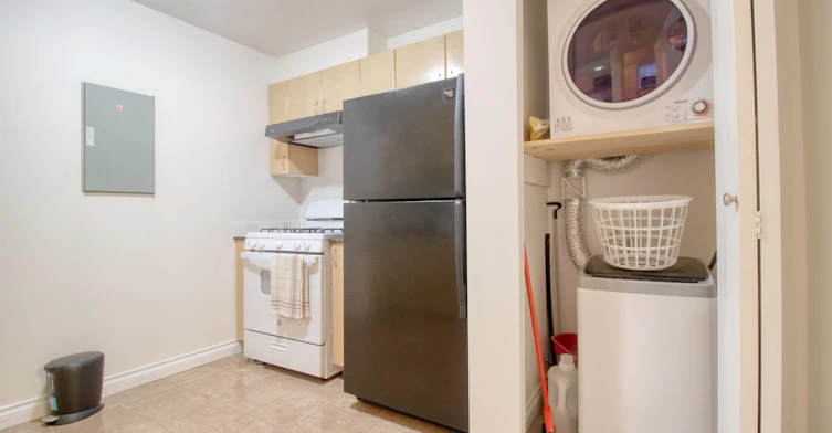 8288 Saba Road, Richmond, BC, V6Y 4C8 - 14