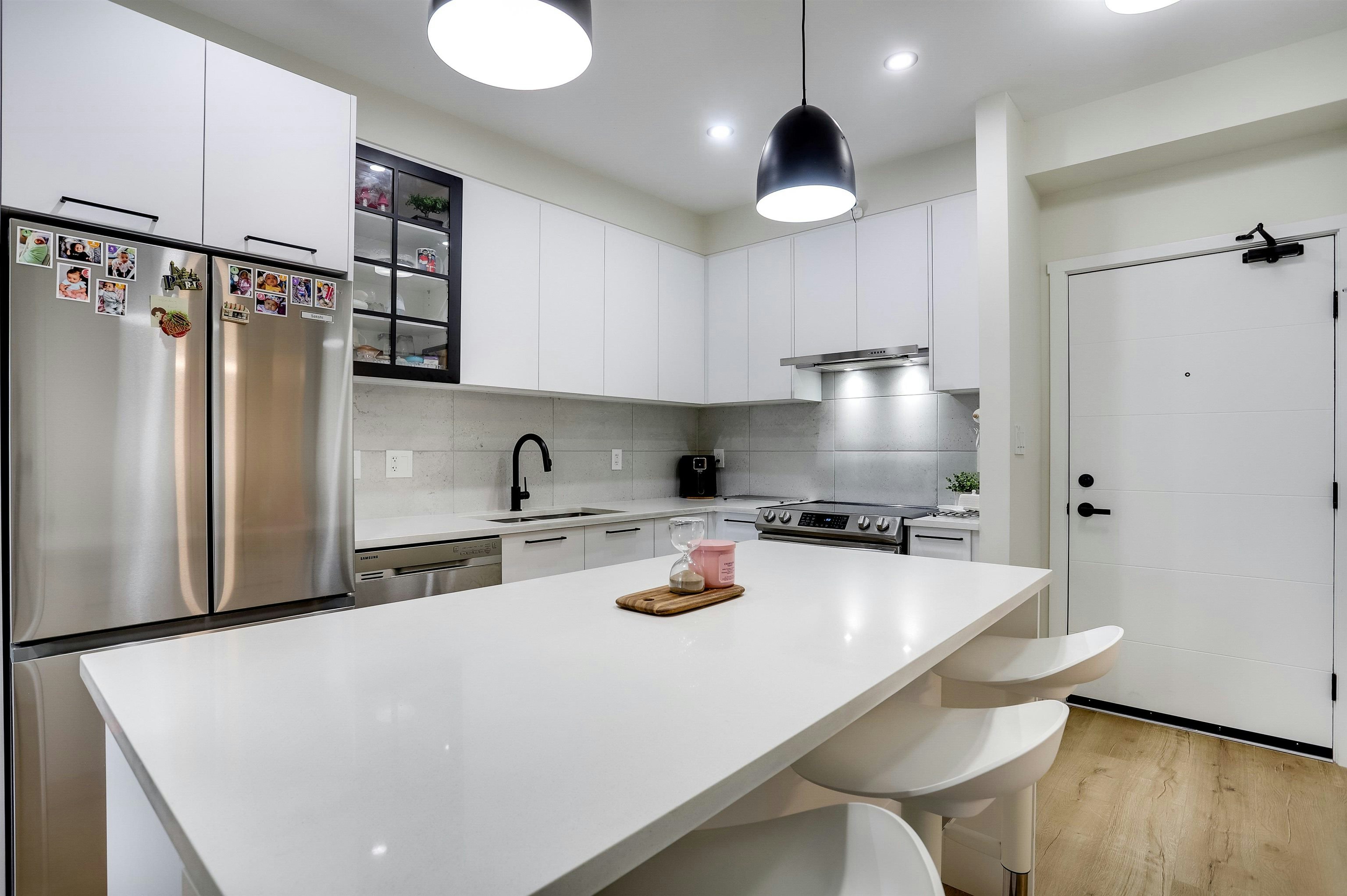 217-8117 200a Street, Langley, BC, V2Y 3W9 - 8