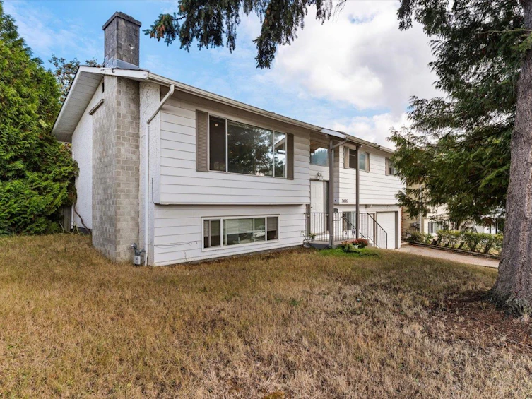 34805 Mccabe Place, Abbotsford, BC, V3G 1H1 - 2