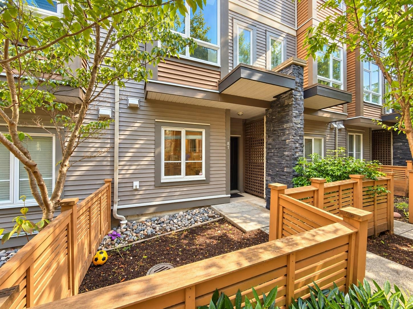 81-5888 144 Street, Surrey, BC, V3X 0G8