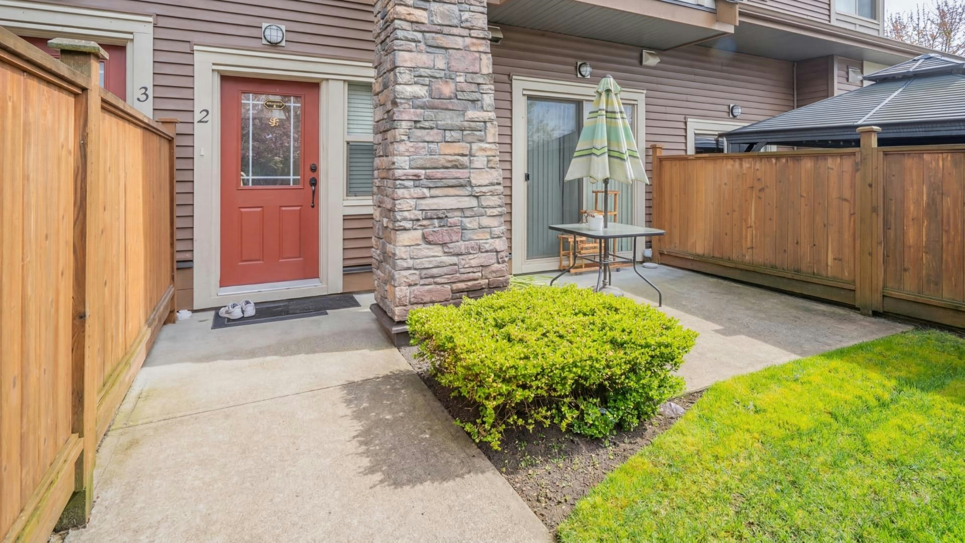 2-10480 248 Street, Maple Ridge, BC, V2W 0J4