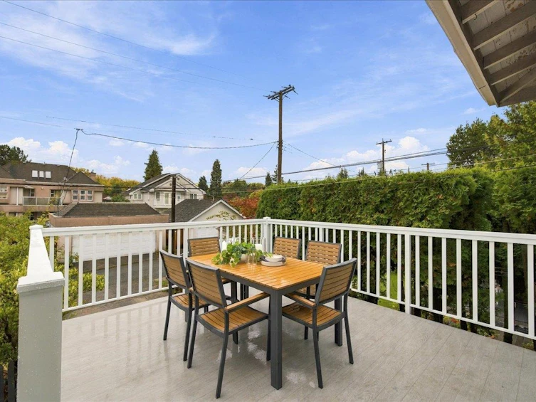 706 W 24th Avenue, Vancouver, BC, V5Z 2B8 - 19