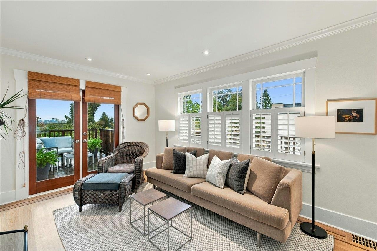 706 W 24th Avenue, Vancouver, BC, V5Z 2B8 - 6