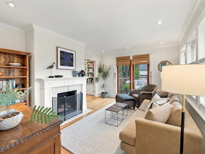 706 W 24th Avenue - 5