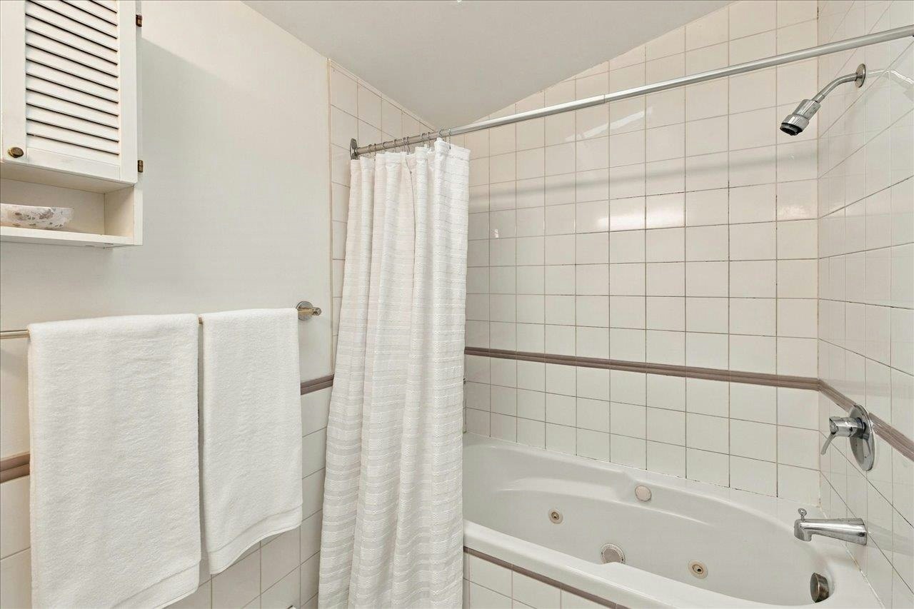 706 W 24th Avenue, Vancouver, BC, V5Z 2B8 - 25