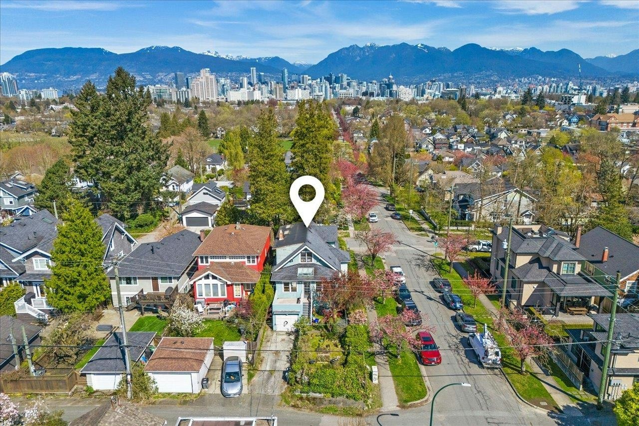 706 W 24th Avenue, Vancouver, BC, V5Z 2B8 - 35