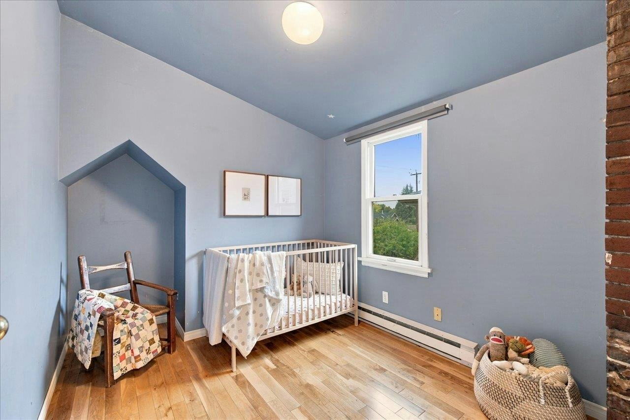 706 W 24th Avenue, Vancouver, BC, V5Z 2B8 - 27