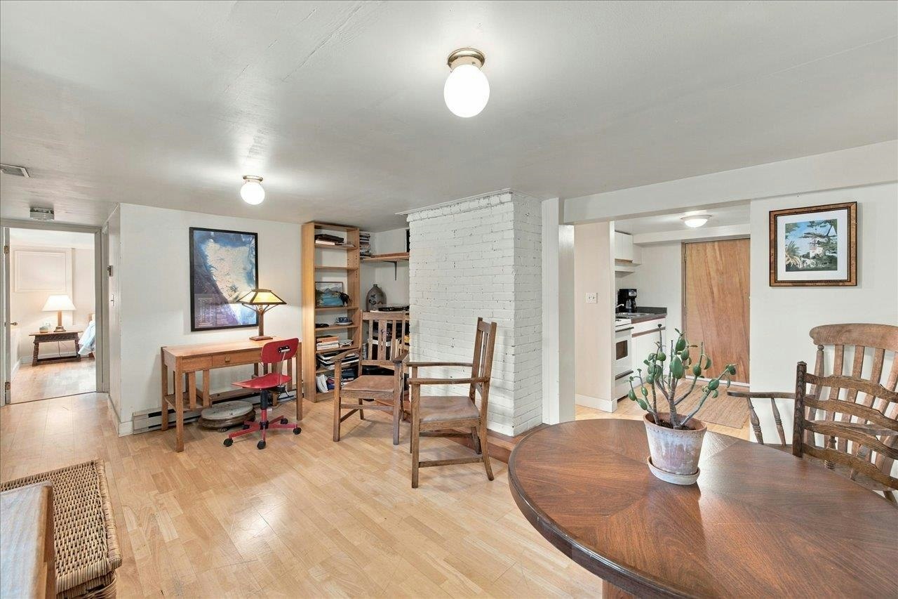 706 W 24th Avenue, Vancouver, BC, V5Z 2B8 - 29