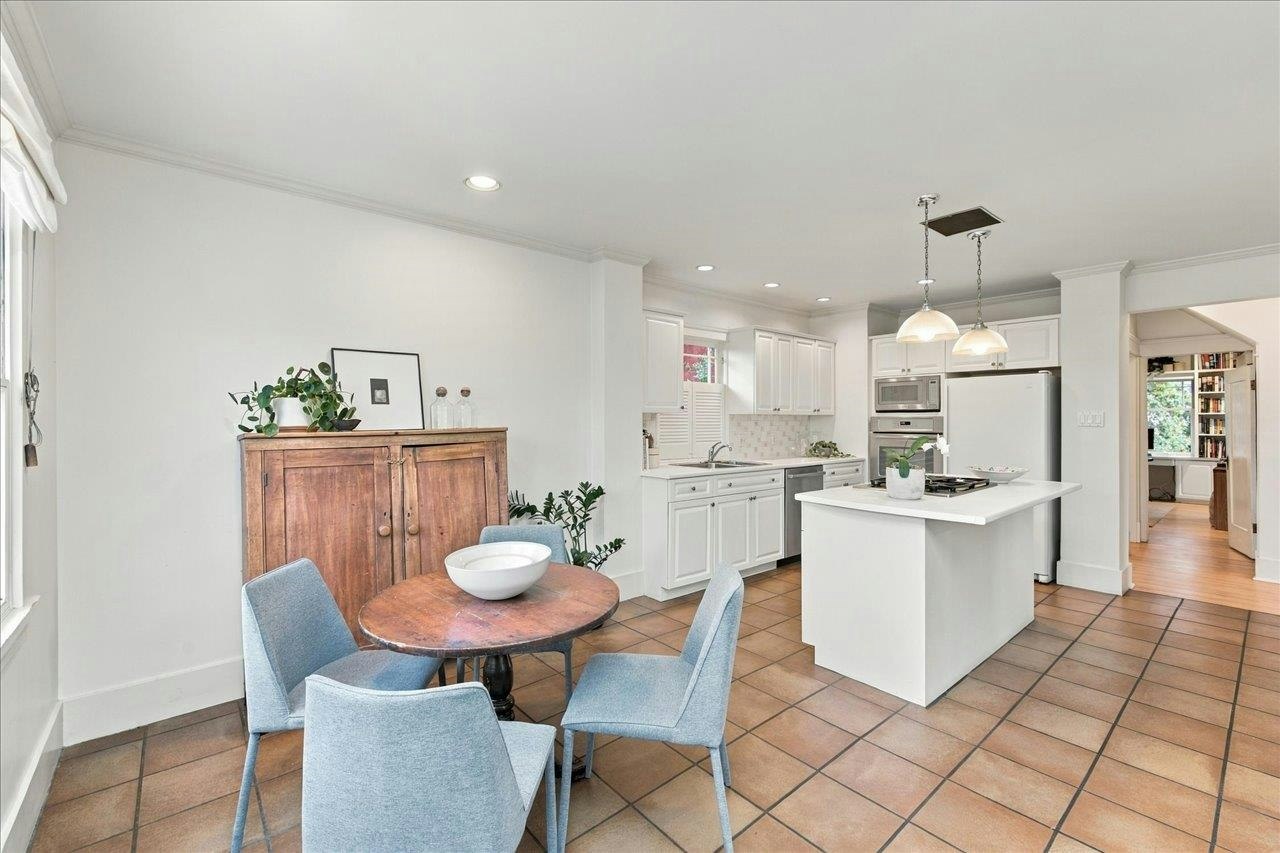 706 W 24th Avenue, Vancouver, BC, V5Z 2B8 - 15