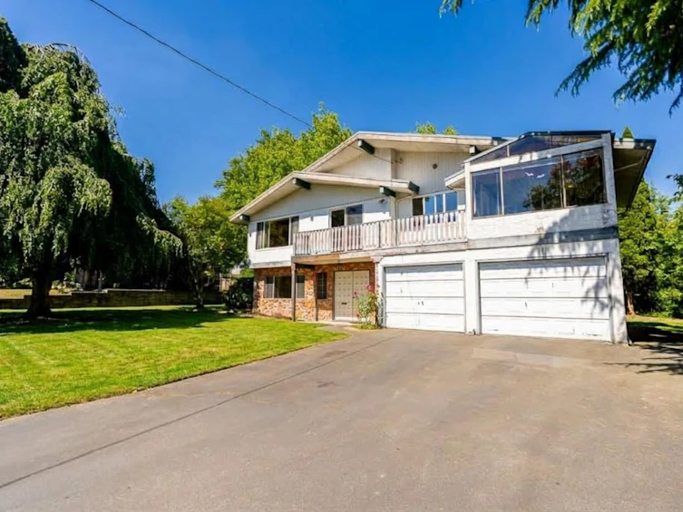5462 Bakerview Drive, Surrey, BC, V3S 1A5