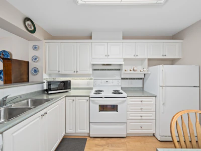 509-12148 224 Street - 4