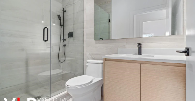 150 E 18th Avenue, Vancouver, BC, V5V 1E3 - 11