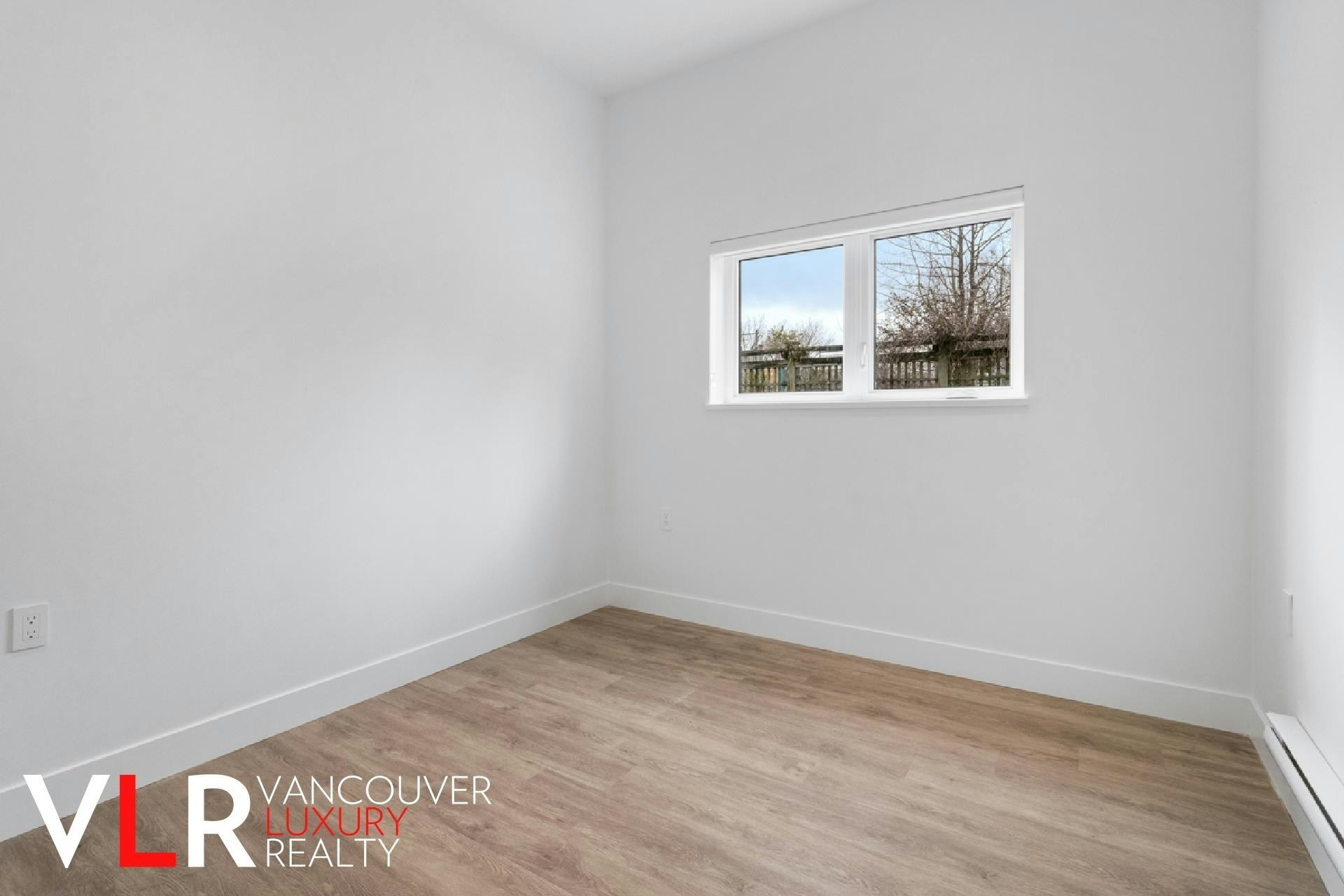 150 E 18th Avenue, Vancouver, BC, V5V 1E3 - 18