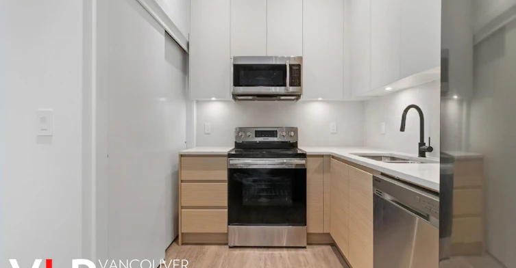 150 E 18th Avenue, Vancouver, BC, V5V 1E3 - 5