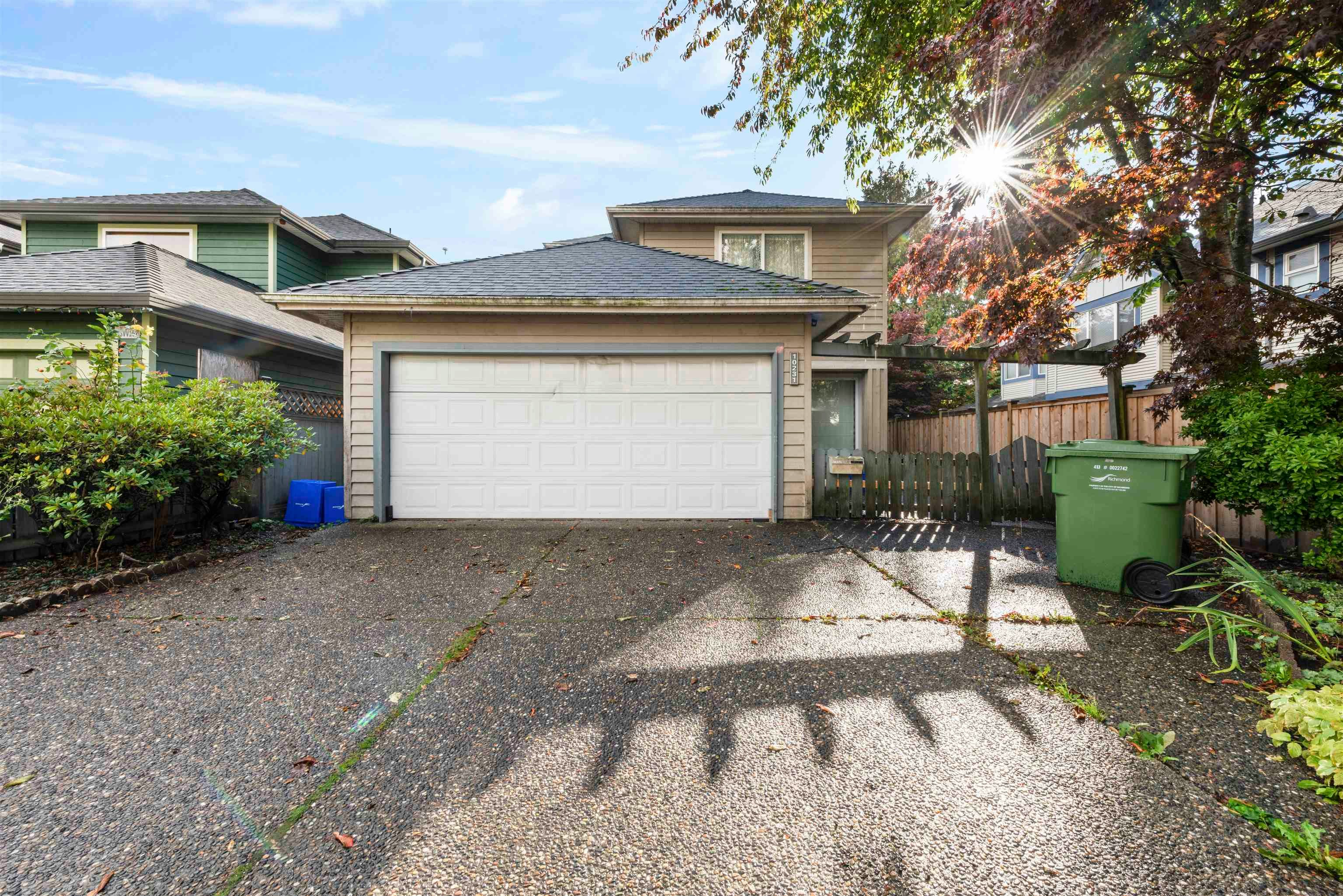 10231 Cambie Road, Richmond, BC, V6X 4A4