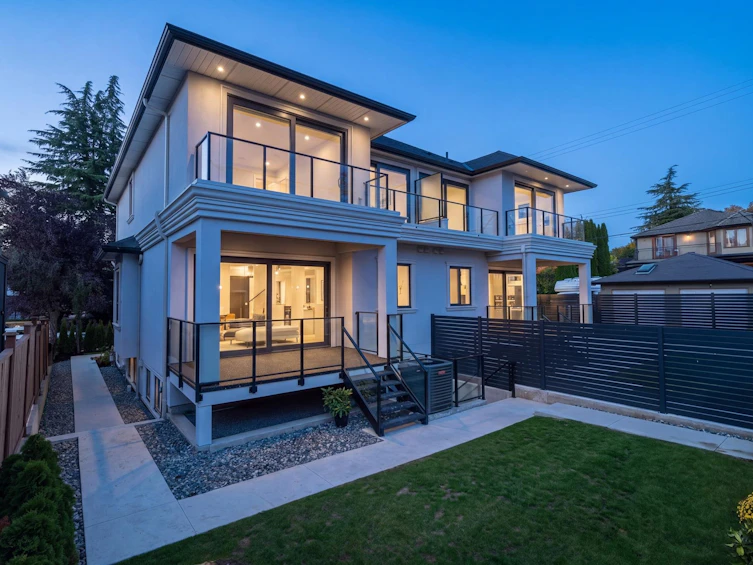 2118 W 21st Avenue, Vancouver, BC, V6L 1J3 - 33