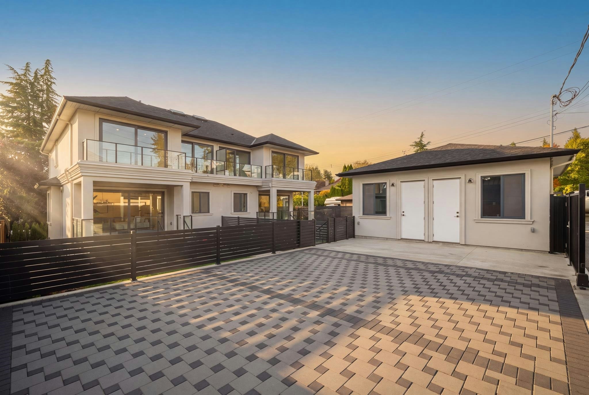 2118 W 21st Avenue, Vancouver, BC, V6L 1J3 - 32