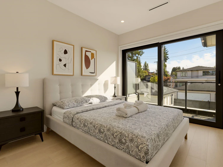 2118 W 21st Avenue, Vancouver, BC, V6L 1J3 - 22