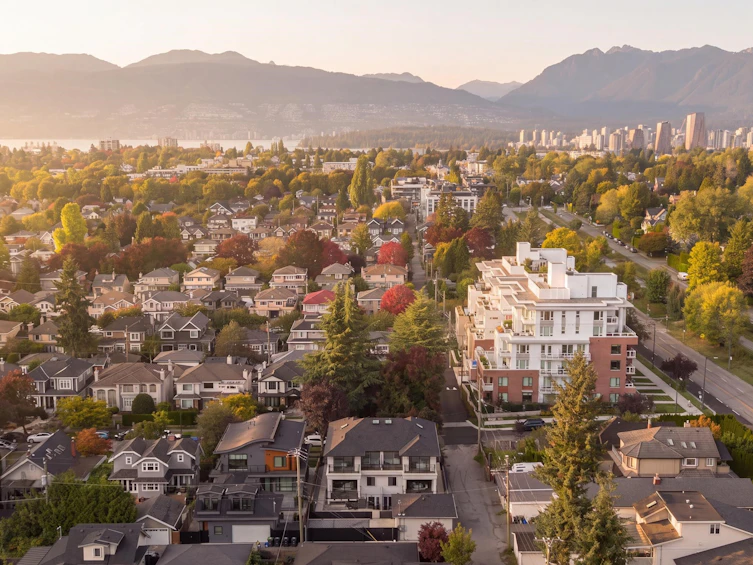 2118 W 21st Avenue, Vancouver, BC, V6L 1J3 - 38